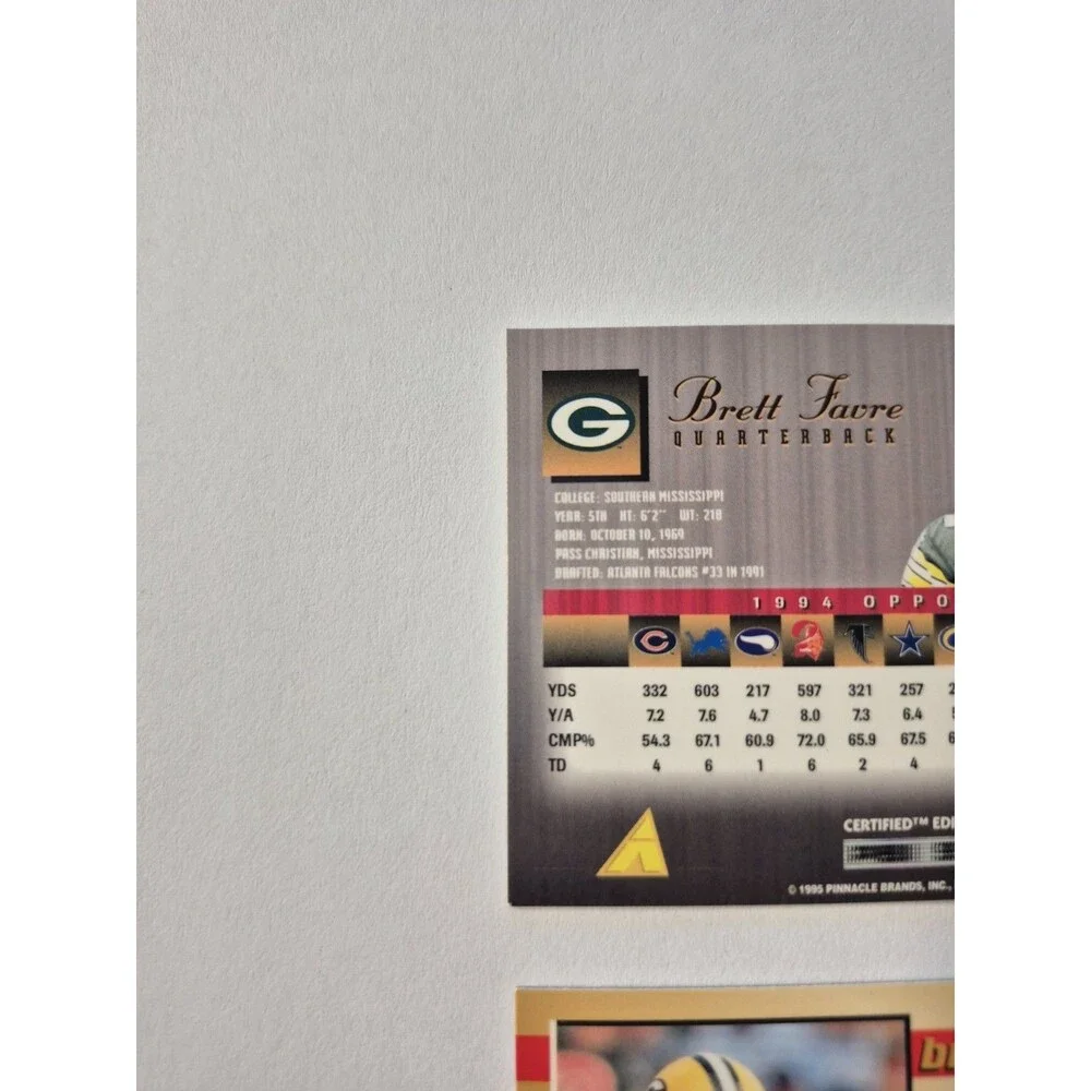 Brett Favre 2 Card Lot 1995 Pinnacle Select Certified & Bowman's Best Green Bay